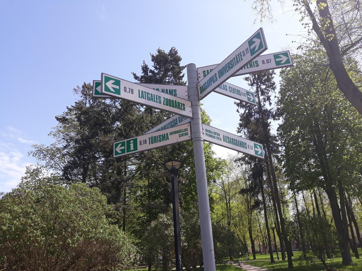 Daugavpils City Centеr Apartment Bagian luar foto